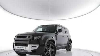 Usata Land Rover Defender SE 400 CV (294 kW) 2022 Nero SUV