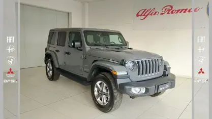 Usata Jeep Wrangler Sahara 272 CV (200 kW) 2021 Grigio scuro SUV
