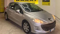 Usata 2011 Peugeot 308 Tre volumi | 4200 € (Buon prezzo)