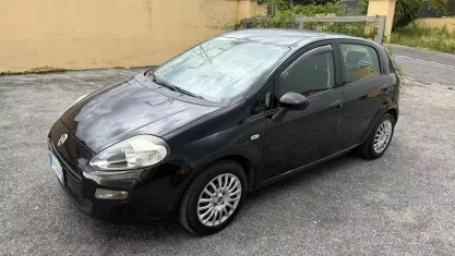 Usata Fiat Punto Street 95 CV (69 kW) 2018 Nero Utilitaria