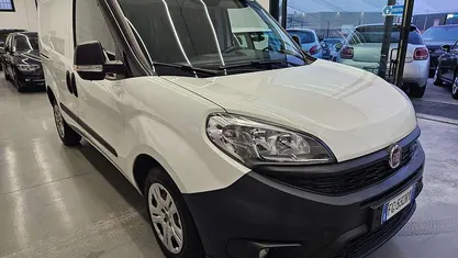 Usata Fiat Doblò Dynamic 90 CV (66 kW) 2016 Bianco Monovolume