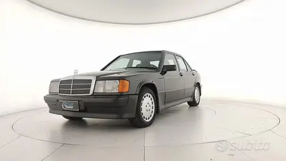 Usata Mercedes 190 185 CV (136 kW) 1987 Nero Berlina