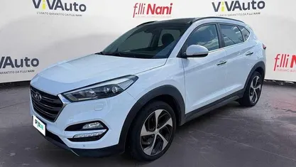 Usata Hyundai Tucson Xpossible 136 CV (100 kW) 2017 Bianco SUV