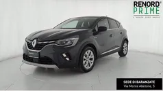 Blu scuro Usata 2022 Renault Captur Intens SUV | 18.790 € (Buon prezzo)