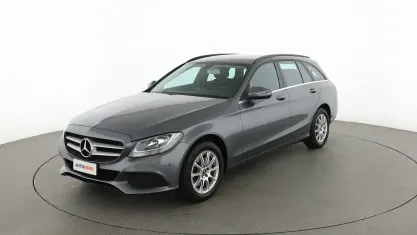 Gebraucht Mercedes C180 Executive 156 PS (114 kW) 2017 Grau Kombi