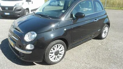 Nero pastello Usata 2014 Fiat 500 Lounge Due volumi | 7500 € (Buon prezzo)