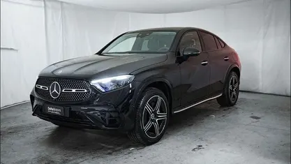 Nero Nuova 2025 Mercedes GLC300 AMG Line Premium Coupé | 83.232 € (Buon prezzo)