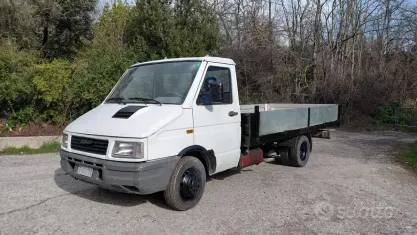 Usata Iveco 35.12 82 CV (60 kW) 1997 Bianco Furgone