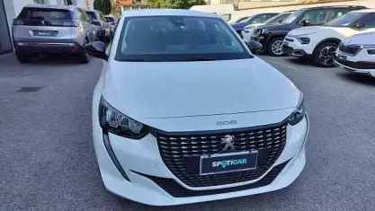 Usata Peugeot 208 Allure 102 CV (75 kW) 2022 Bianco Utilitaria