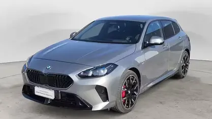 Gebraucht BMW 118 M Sport 150 PS (110 kW) 2025 Grau Kleinwagen