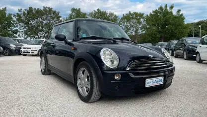 Usata Mini ONE 88 CV (64 kW) 2006 Nero Utilitaria