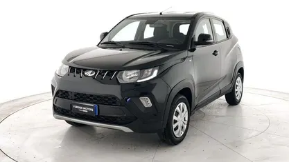 Usata Mahindra KUV100 87 CV (63 kW) 2025 Nero SUV