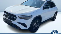 Bianco pastello Nuova 2025 Mercedes GLA200 Advanced SUV | 45.600 € (Buon prezzo)