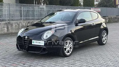 Nero Usata 2011 Alfa Romeo MiTo Distinctive Due volumi | 4500 € (Ottimo prezzo)