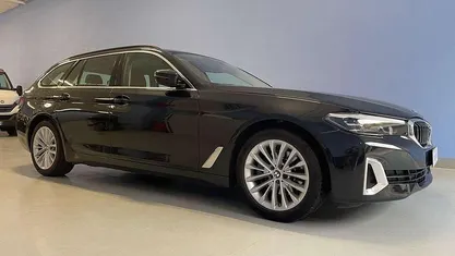 Usata BMW 520 190 CV (139 kW) 2022 Nero Station wagon