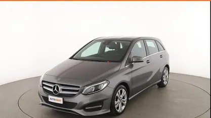 Usata Mercedes B160 AMG 102 CV (75 kW) 2018 Grigio Monovolume