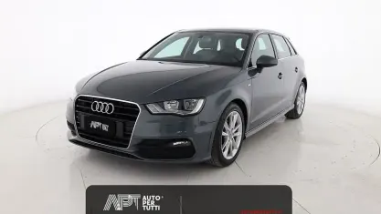 Usata Audi A3 Sportback Admired 110 CV (80 kW) 2015 Grigio scuro Utilitaria
