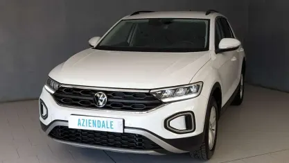 Usata VW T-Roc Life 110 CV (80 kW) 2023 Bianco SUV