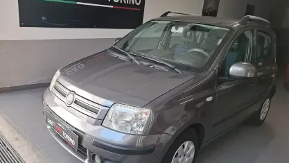 Usata Fiat Panda Dynamic 60 CV (44 kW) 2010 Grigio Utilitaria