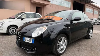 Nero Usata 2010 Alfa Romeo MiTo Distinctive Due volumi | 3700 € (Buon prezzo)