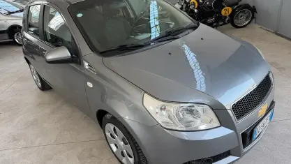 Usata Chevrolet Aveo LS 82 CV (60 kW) 2010 Grigio Berlina