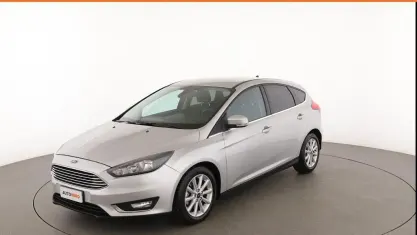 Usata Ford Focus Titanium 120 CV (88 kW) 2017 Grigio Berlina