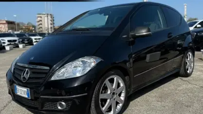 Usata Mercedes A180 Edition 109 CV (80 kW) 2009 Nero Coupé