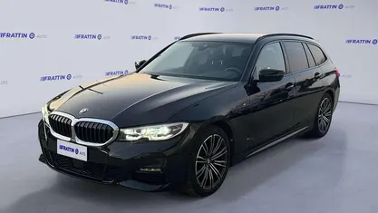 Nero Usata 2020 BMW 320 M Sport Station wagon | 46.490 €
