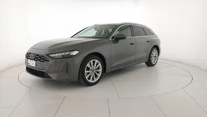 Usata Audi A5 Business 204 CV (150 kW) 2025 Grigio chronos metallizzato Station wagon