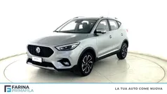 Grigio chiaro Nuova 2025 MG ZS Luxury Tre volumi | 17.600 € (Buon prezzo)