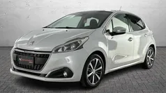 Bianco Usata 2016 Peugeot 208 Allure Due volumi | 7800 € (Buon prezzo)