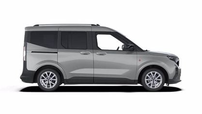 Neu Ford Tourneo Titanium 125 PS (91 kW) 2026 Silber Van / Kleinbus