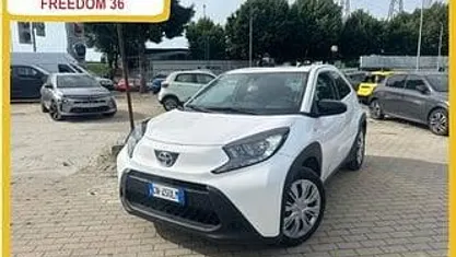 Bianco Usata 2019 Hyundai Kona Style SUV | 11.990 € (Super prezzo)