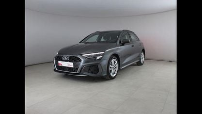 Begagnad Audi A3 Sportback e-tron S-Line 204 HK (150 kW) 2023 Grå Halvkombi