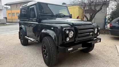 Usata Land Rover Defender 122 CV (89 kW) 2009 Station wagon