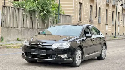 Usata Citroën C5 Exclusive 211 CV (155 kW) 2008 Nero perla metallizzato Berlina