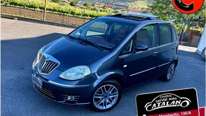 Grigio Usata 2009 Lancia Musa Monovolume | 4990 € (Buon prezzo)