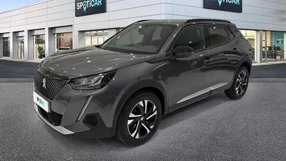 Usata Peugeot 2008 Allure 102 CV (75 kW) 2023 Grigio SUV