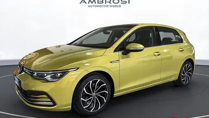 Usata VW Golf VII Style 150 CV (110 kW) 2020 Giallo Utilitaria