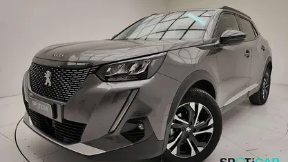 Usata 2022 Peugeot 2008 Allure SUV | 19.486 € (Buon prezzo)