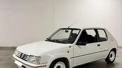 Usata 1988 Peugeot 205 Tre volumi | 16.500 €