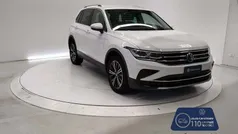 Bianco Usata 2021 VW Tiguan Elegance SUV | 26.500 € (Buon prezzo)