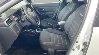 Usata Dacia Duster Journey 101 CV (74 kW) 2023 Bianco SUV