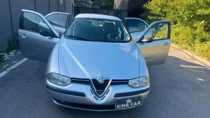 Usata Alfa Romeo 156 144 CV (105 kW) 1999 Grigio Berlina