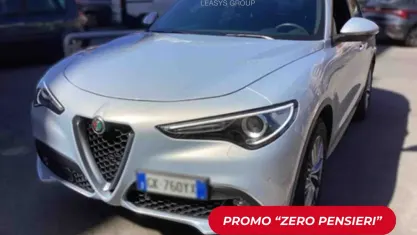Usata Alfa Romeo Stelvio Business 190 CV (139 kW) 2022 Grigio SUV