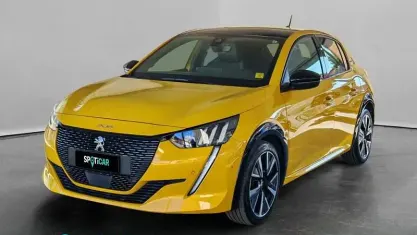 Usata Peugeot 208 GT-line 102 CV (75 kW) 2020 Giallo Utilitaria