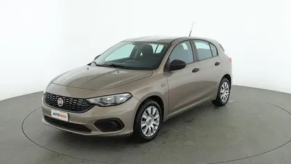 Usata Fiat Tipo Pop 95 CV (69 kW) 2018 Oro Berlina