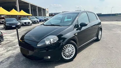Usata Fiat Grande Punto Sport 120 CV (88 kW) 2007 Nero Utilitaria