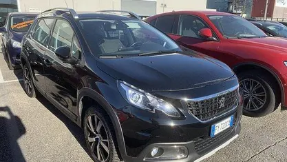 Usata Peugeot 2008 Allure 131 CV (96 kW) 2019 Nero SUV