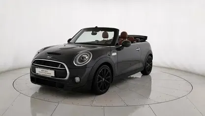 Usata Mini Cooper SD Cabriolet 170 CV (125 kW) 2018 Cabrio